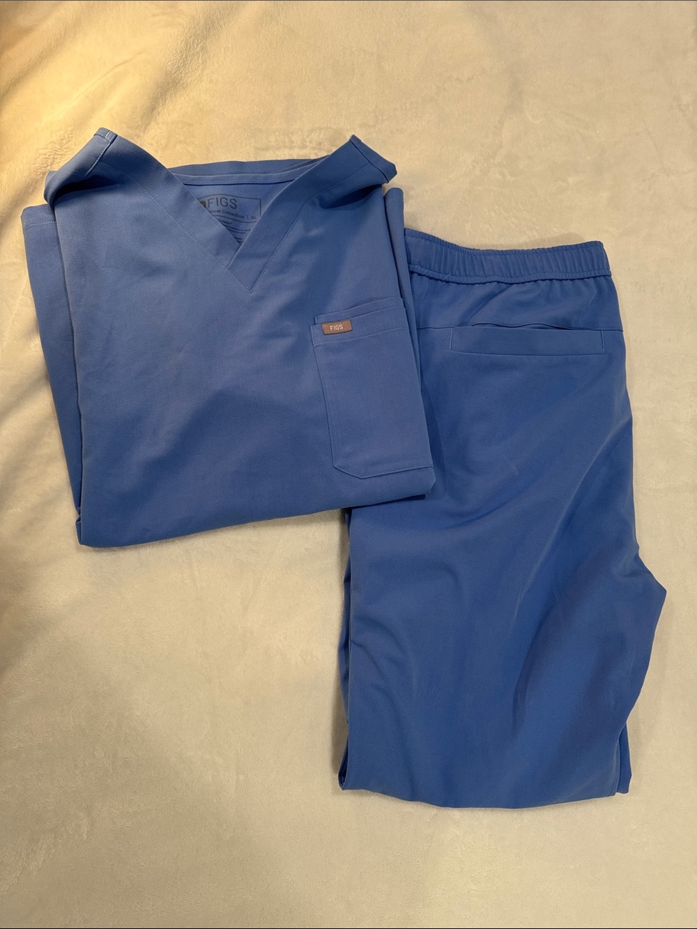 Light Blue Men’s Figs Scrub Bundle
